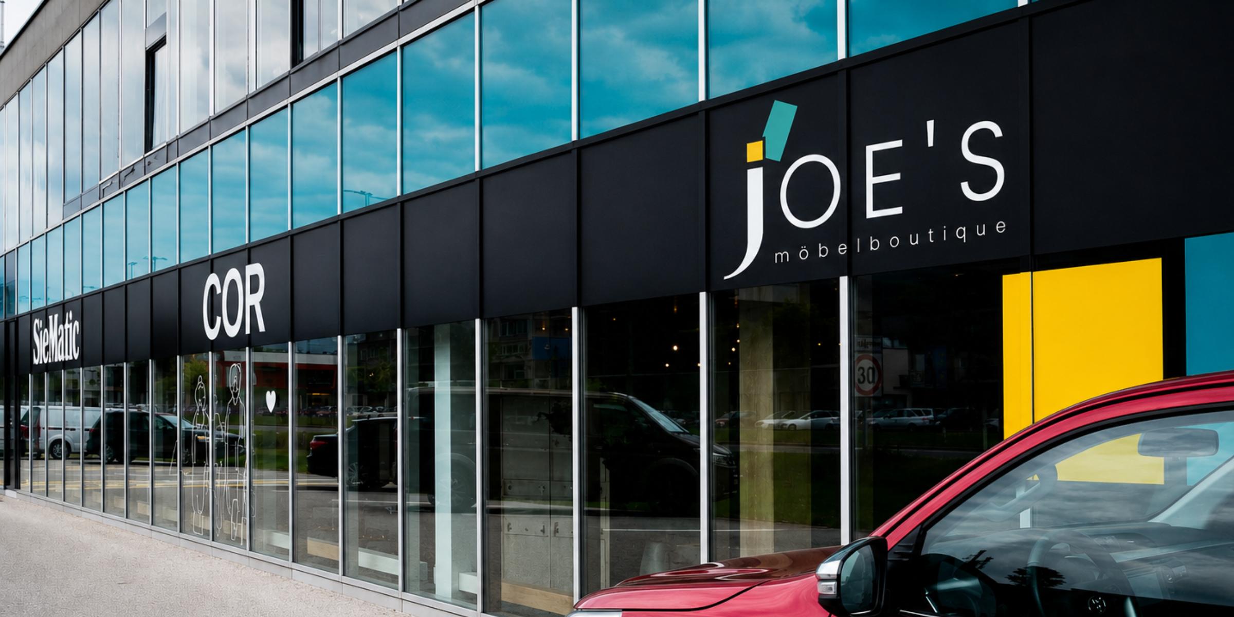 Joe's Möbelboutique Fassade am Grabenweg 12 in Innsbruck